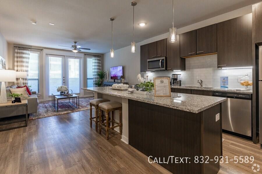 Apartment for rent at 1500 N Mason Rd #SNTA1, Katy, TX 77449