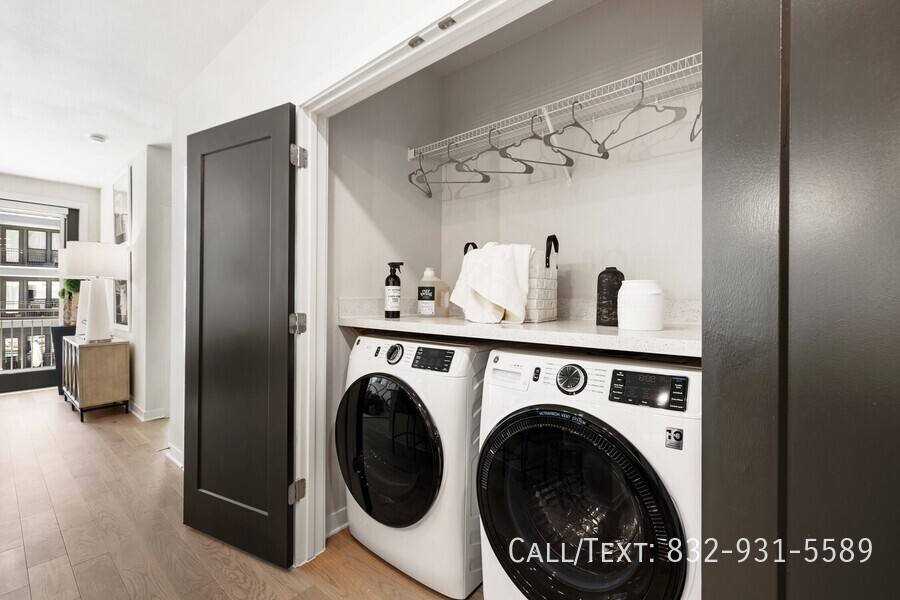 Apartment for rent at 1008 Durham Dr #AHSY2, Houston, TX 77007