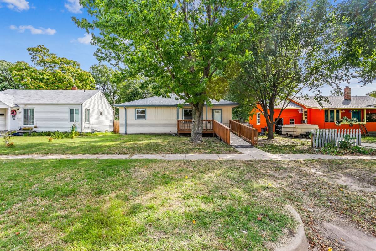 Apartment for rent at 840 S Millwood Ave, Wichita, KS 67213