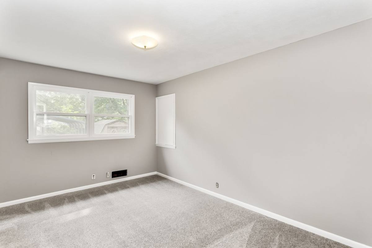 Apartment for rent at 840 S Millwood Ave, Wichita, KS 67213