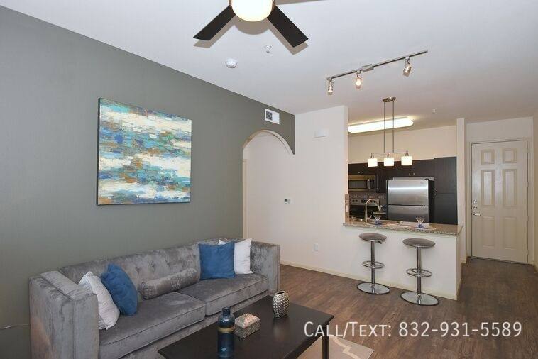 Apartment for rent at 3199 Austin St #MDGE, Houston, TX 77004