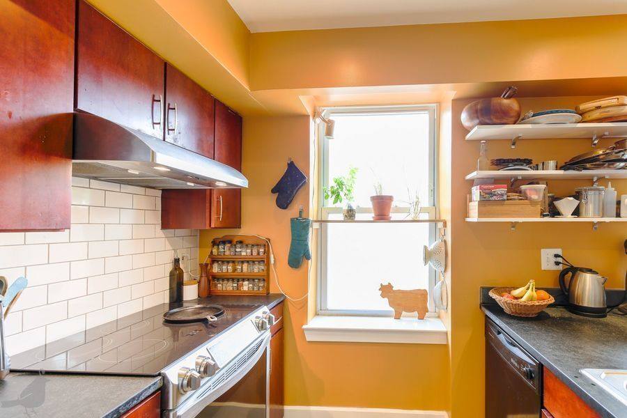 Condo for rent at 420 16th St SE #207, Washington, DC 20003