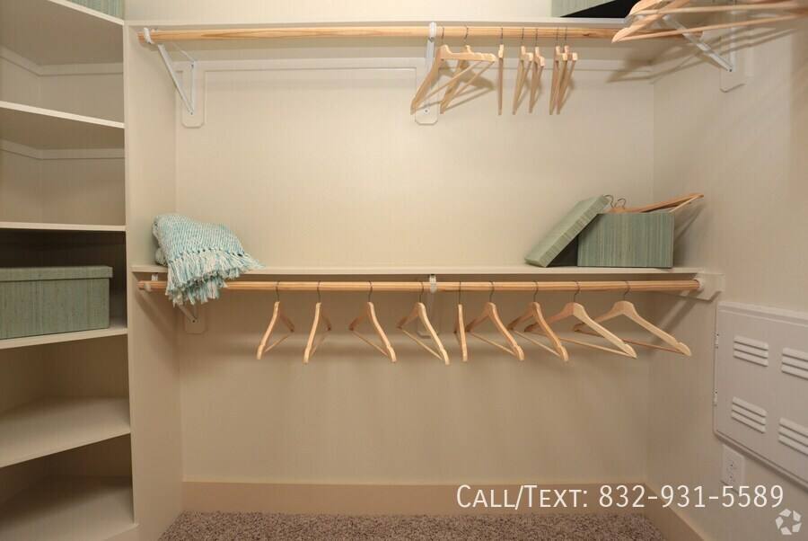 Apartment for rent at 1000 Autumnwood Way #BWC1, Spring, TX 77380