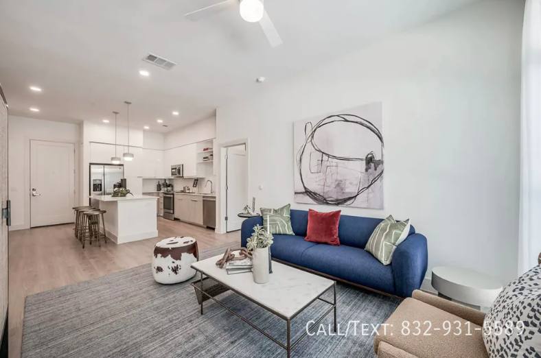 Apartment for rent at 8194 Knight Rd #RMCR, Houston, TX 77054
