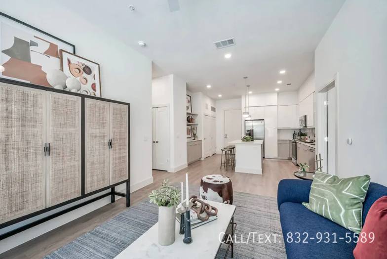Apartment for rent at 8194 Knight Rd #RMCR, Houston, TX 77054