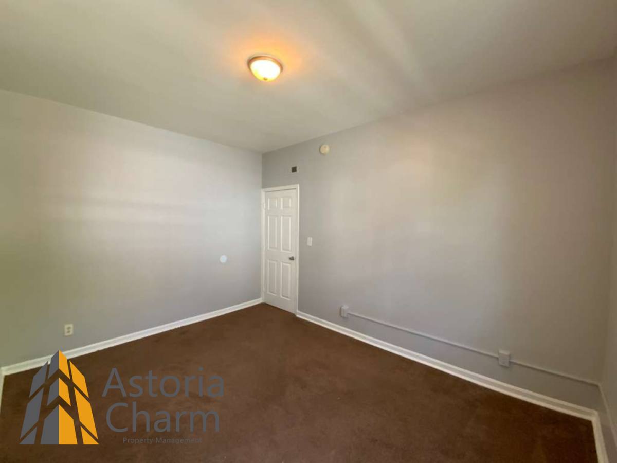 Apartment for rent at 2210 Roslyn Ave, Baltimore, MD 21216