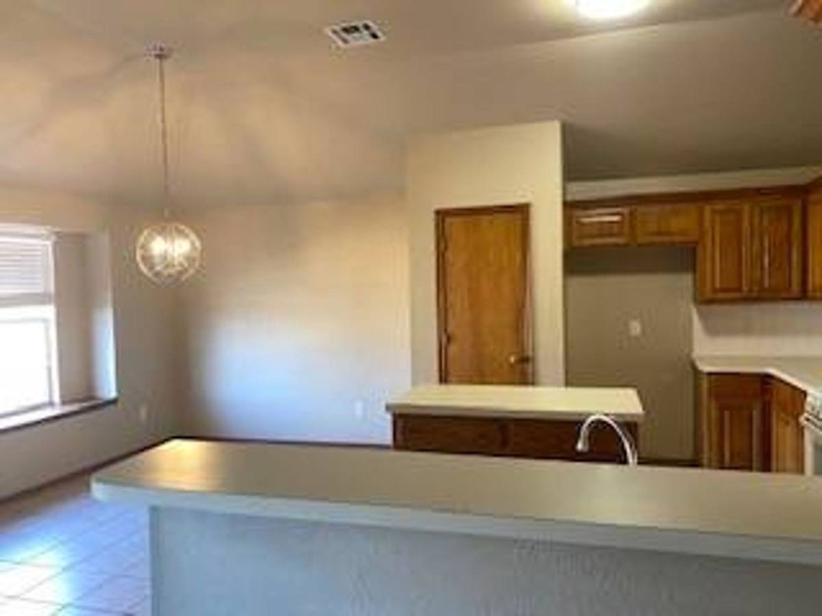 House for rent at 2021 Cedar Meadow Lane, Edmond, OK 73003