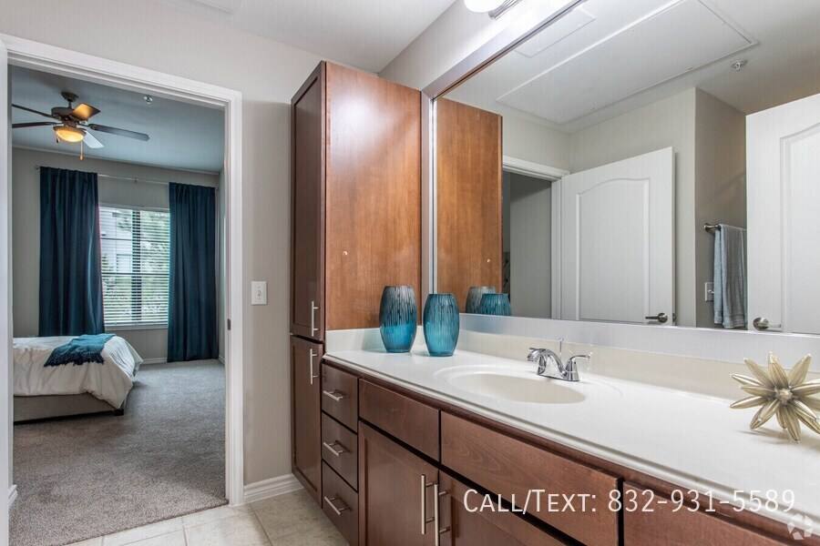 Apartment for rent at 10820 Cypresswood Dr #PACD, Houston, TX 77070