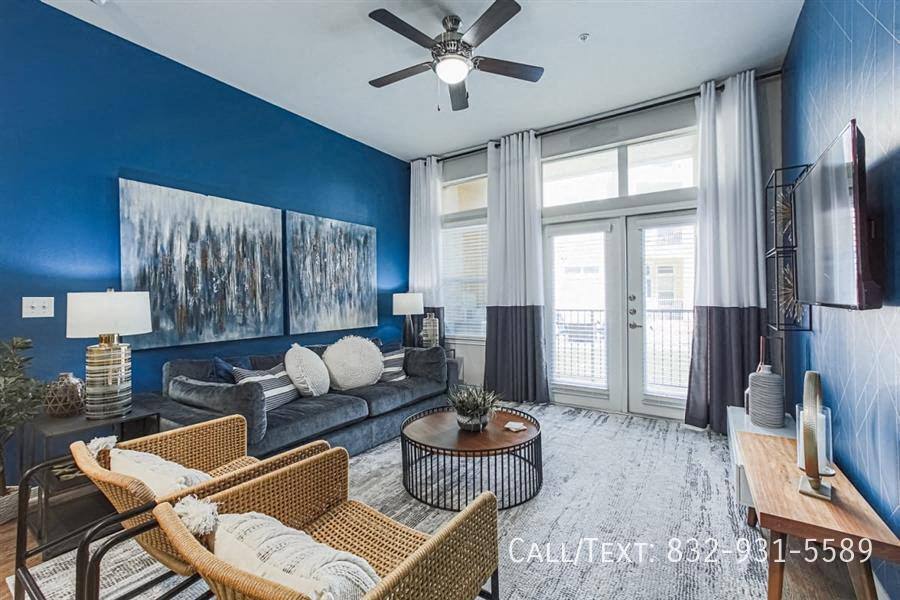 Apartment for rent at 2989 Westridge St #AS1, Houston, TX 77054