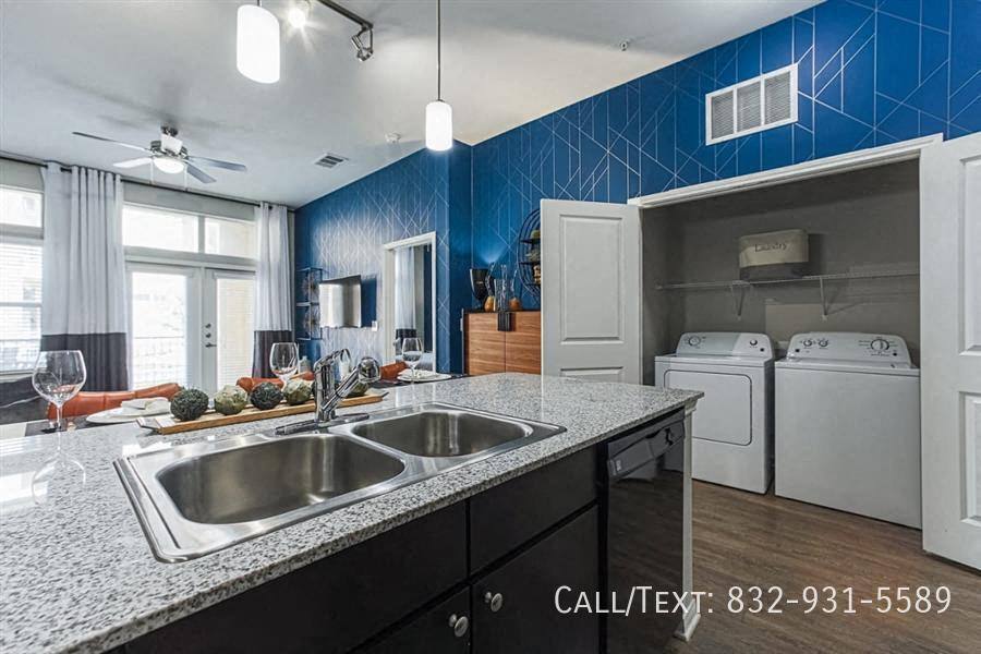 Apartment for rent at 2989 Westridge St #AS1, Houston, TX 77054