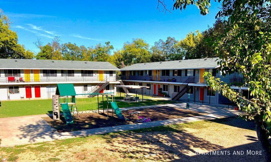 Apartment for rent at 400 Linda Dr #6, San Marcos, TX 78666