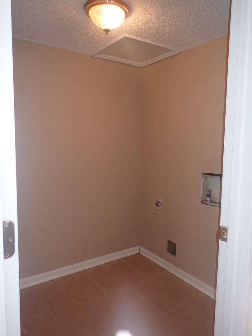 Townhouse for rent at 1305 Breckenridge Dr, Adel, GA 31620