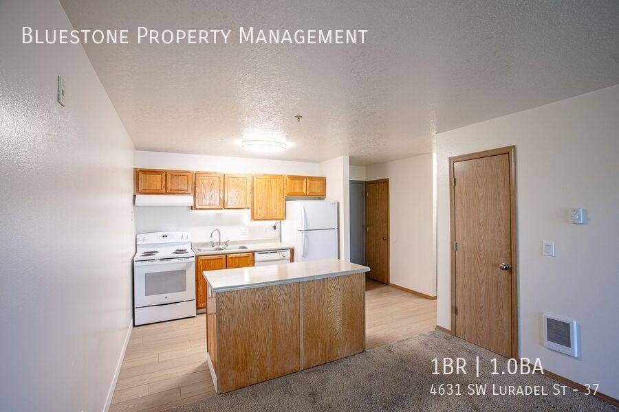 Apartment for rent at 4631 SW Luradel St #37, Portland, OR 97219