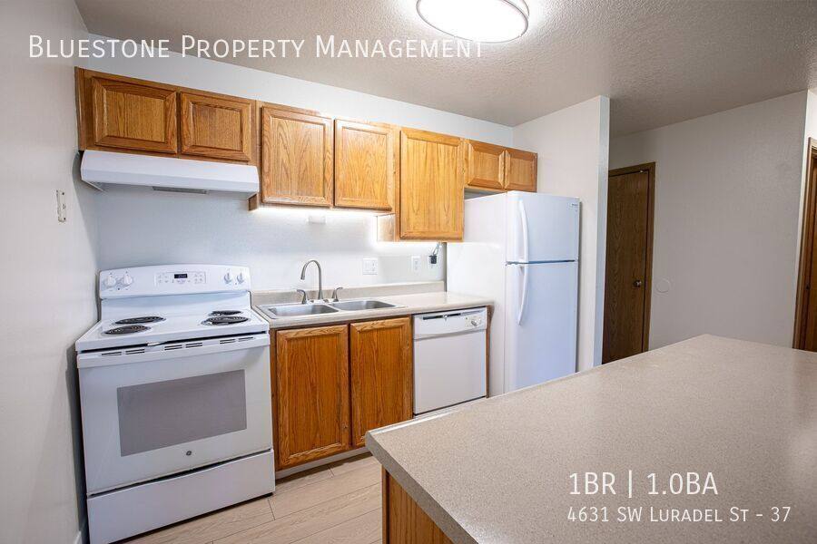Apartment for rent at 4631 SW Luradel St #37, Portland, OR 97219