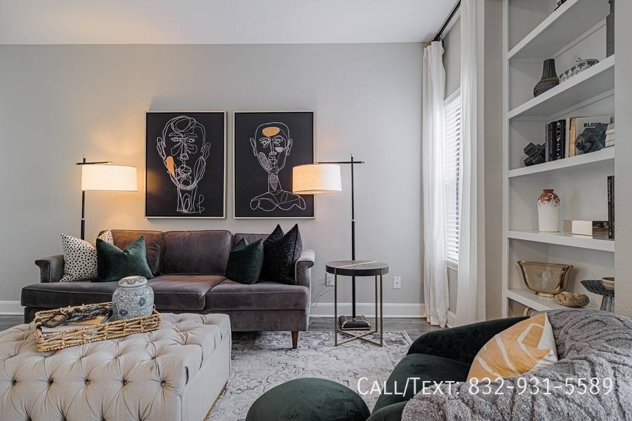 Apartment for rent at 499 Pennsylvania Ave #EW, Webster, TX 77598