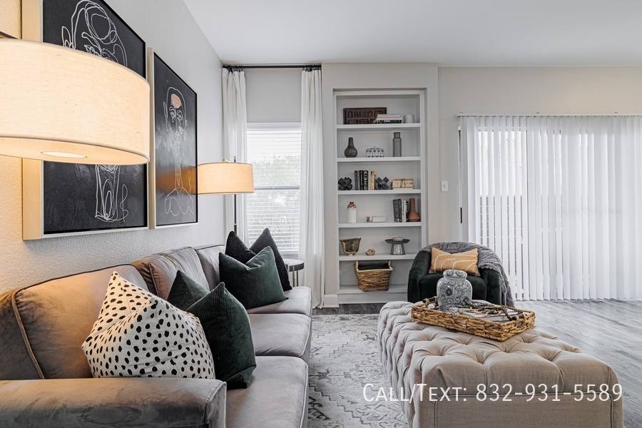 Apartment for rent at 499 Pennsylvania Ave #EW, Webster, TX 77598