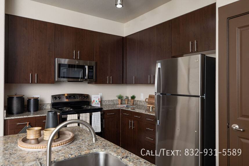 Apartment for rent at 13720 Lockwood Rd #10PSD1, Houston, TX 77044