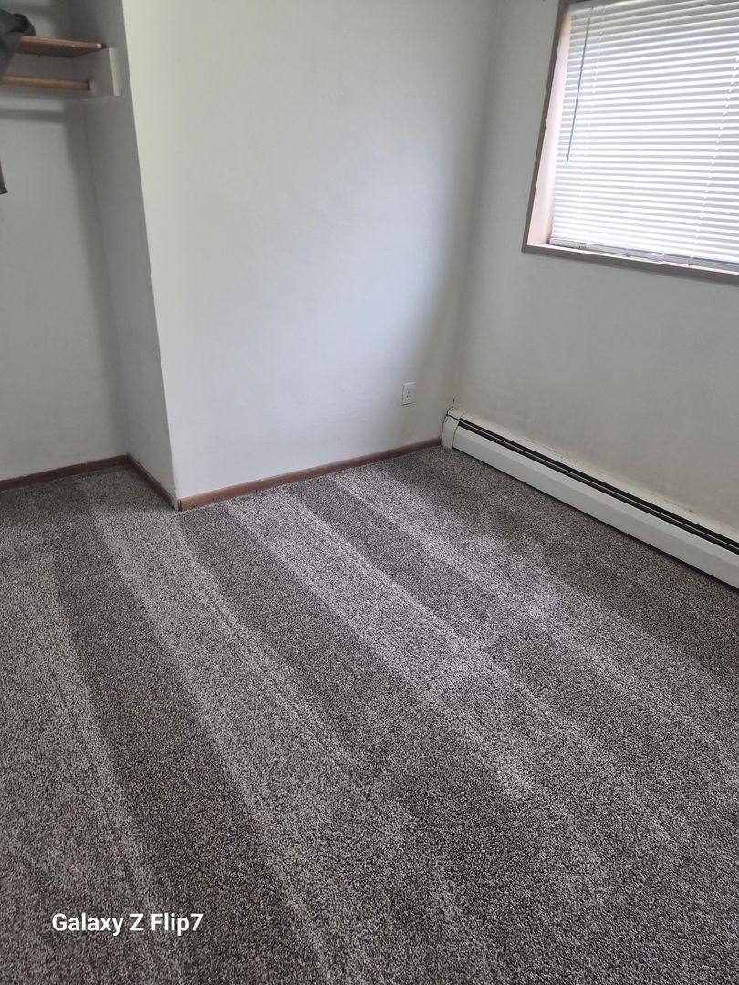 Apartment for rent at 504 3rd Ave N, Wahpeton, ND 58075