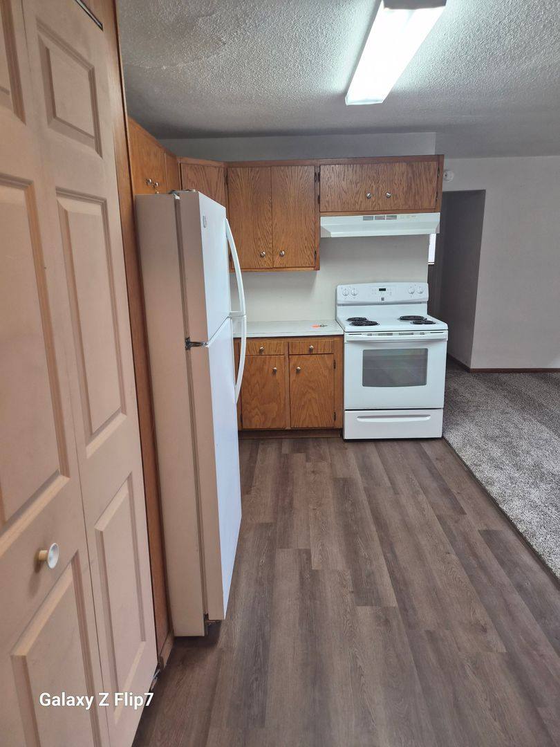 Apartment for rent at 504 3rd Ave N, Wahpeton, ND 58075