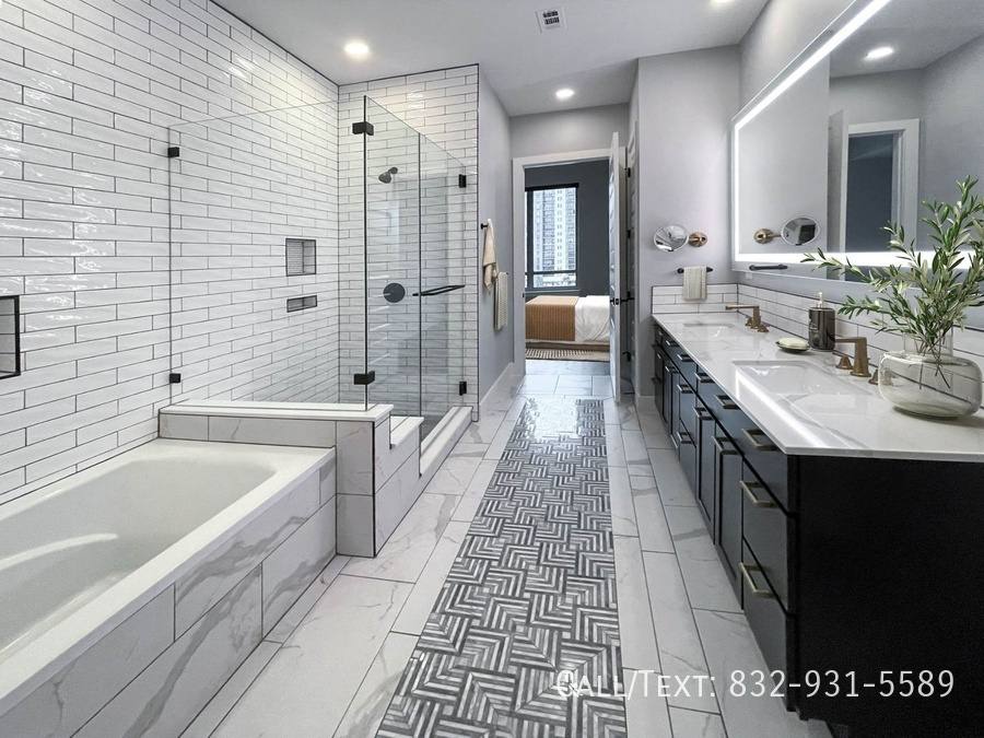 Apartment for rent at 1999 Briar Oaks Lane #CRI, Houston, TX 77027
