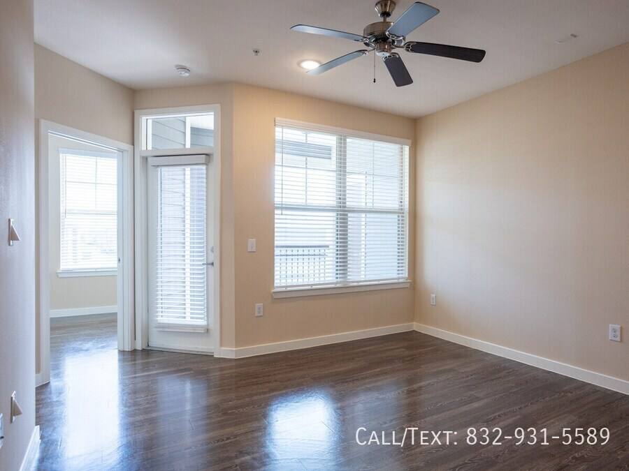 Apartment for rent at 4071 Schurmier Rd #SLC2, Houston, TX 77047