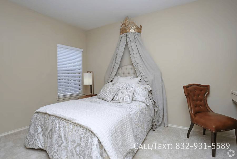 Apartment for rent at 15381 Cutten Rd #CWD, Houston, TX 77070