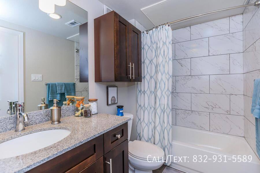 Apartment for rent at 6712 Airport Blvd #AAB, Houston, TX 77061