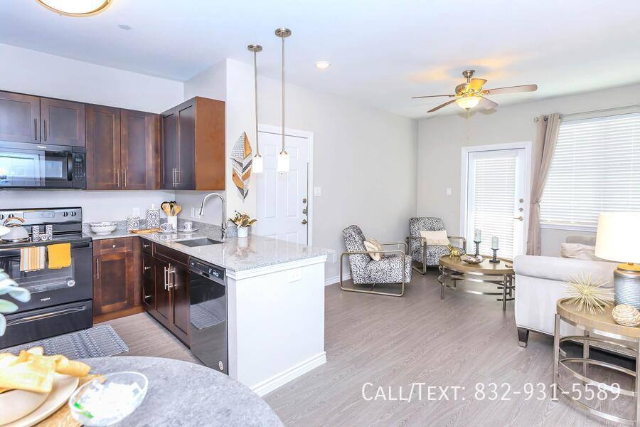 Apartment for rent at 6712 Airport Blvd #AAB, Houston, TX 77061