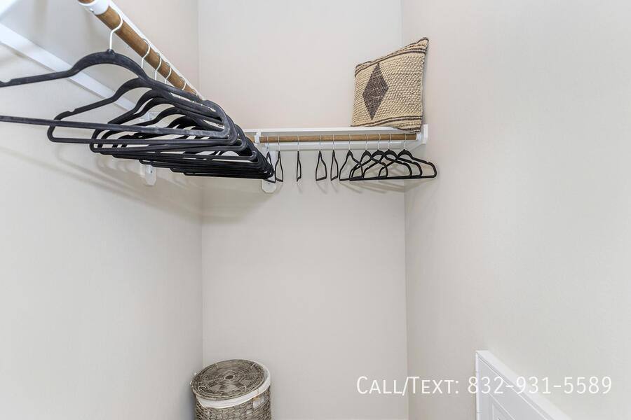 Apartment for rent at 6712 Airport Blvd #AAB, Houston, TX 77061