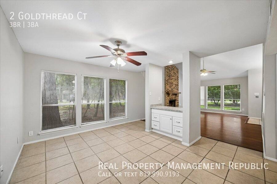 House for rent at 2 Goldthread Court, Spring, TX 77381