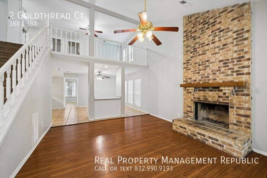 House for rent at 2 Goldthread Court, Spring, TX 77381