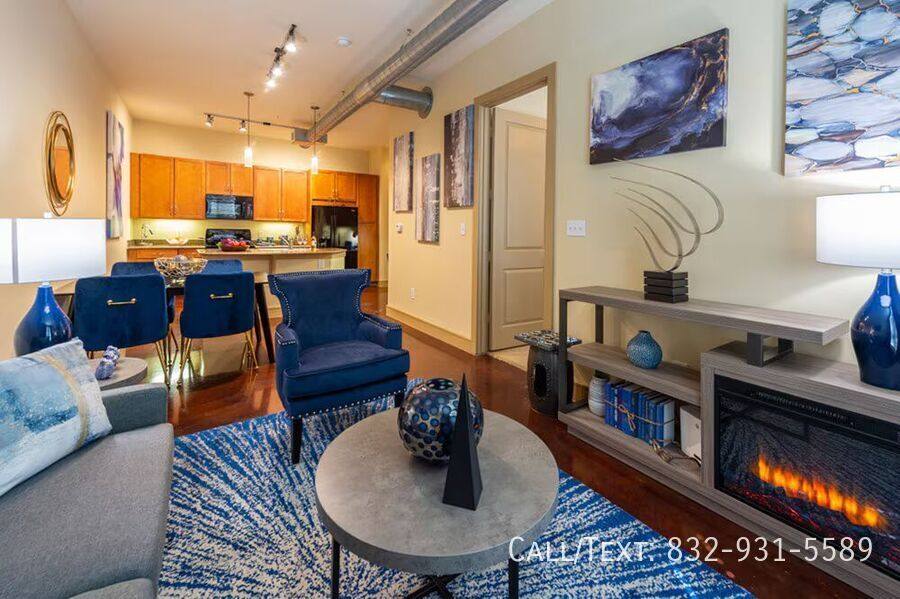 Apartment for rent at 5698 Westheimer Rd #TAUG, Houston, TX 77056