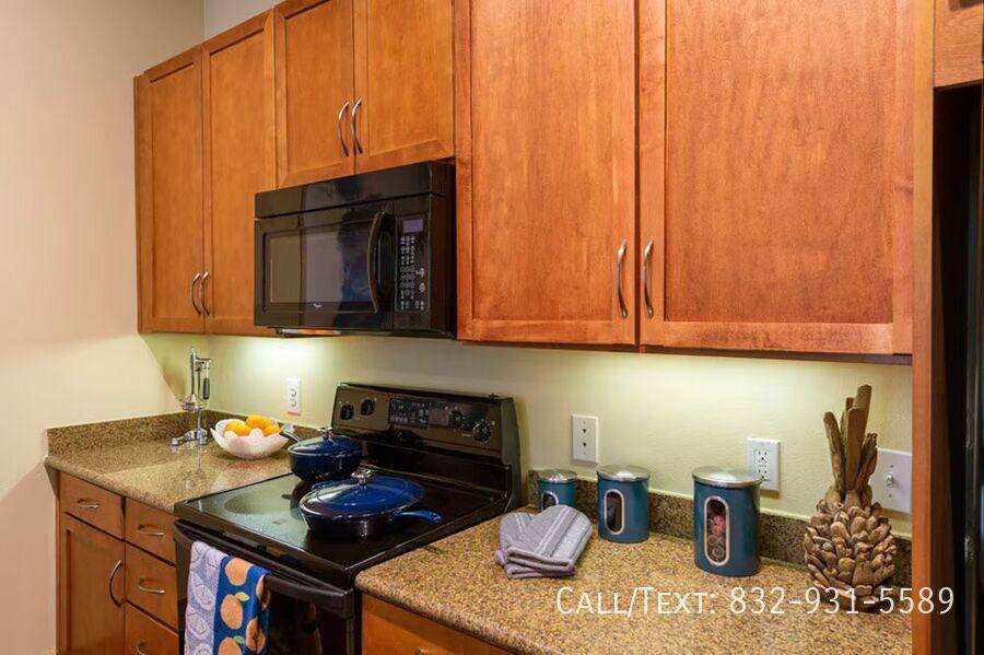 Apartment for rent at 5698 Westheimer Rd #TAUG, Houston, TX 77056