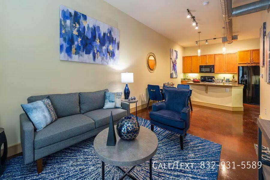 Apartment for rent at 5698 Westheimer Rd #TAUG, Houston, TX 77056