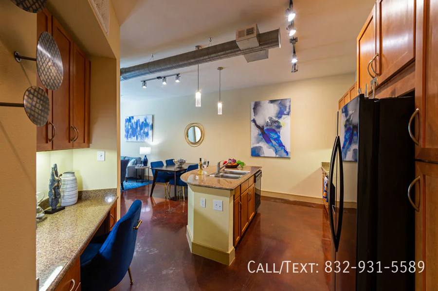 Apartment for rent at 5698 Westheimer Rd #TAUG, Houston, TX 77056