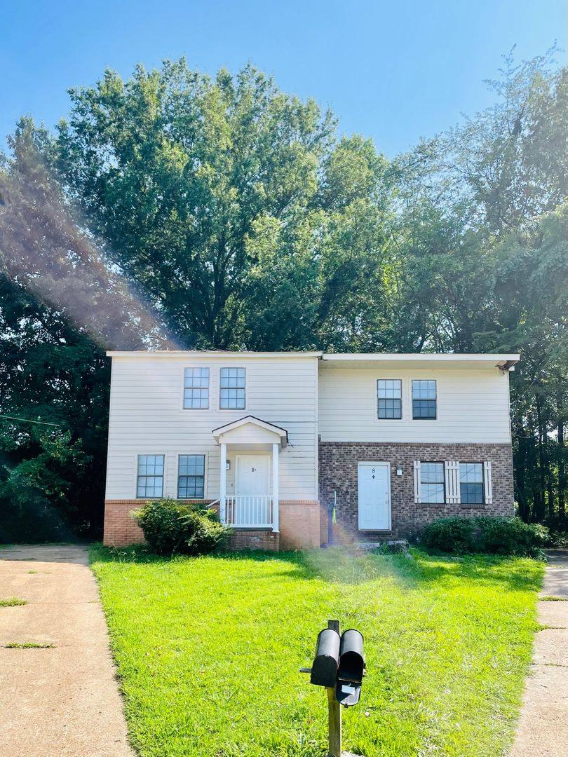 Apartment for rent at 8 Davidfield Cove, Jackson, TN 38305