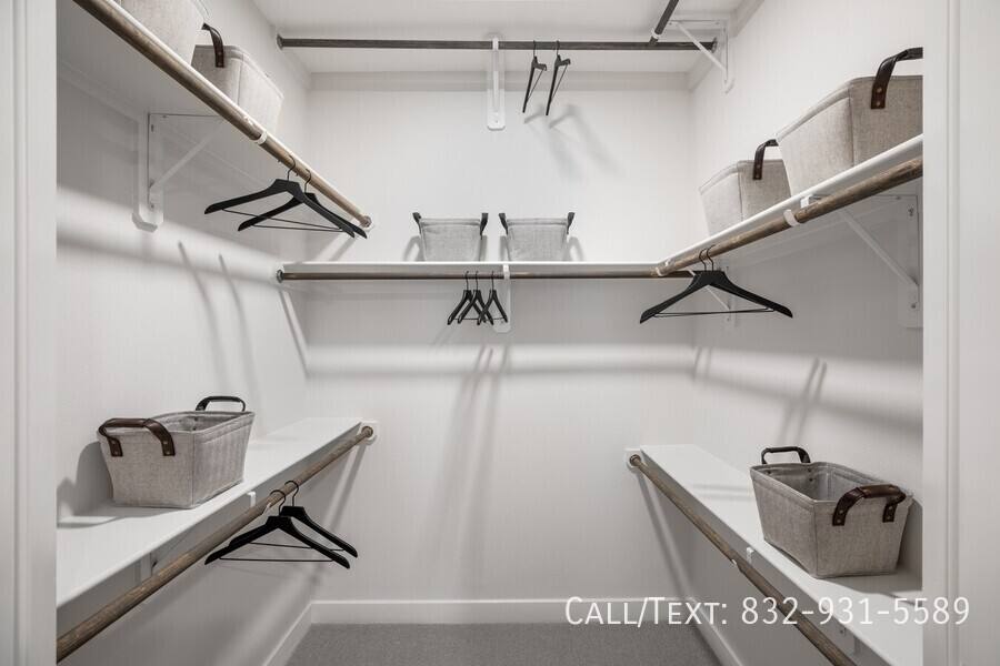 Apartment for rent at 4740 Westheimer Rd #ARO1, Houston, TX 77027