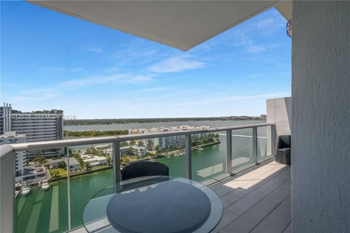 Apartment for rent at 7928 E Dr, Miami Beach, FL 33141