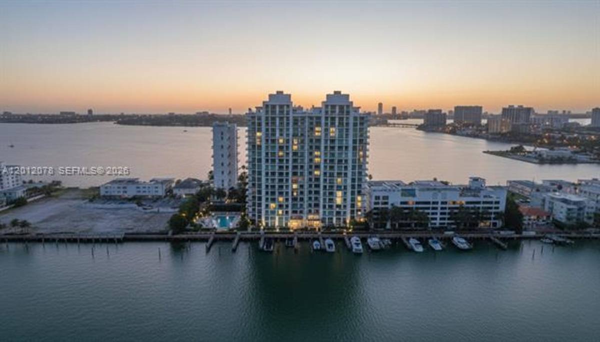 Apartment for rent at 7928 E Dr, Miami Beach, FL 33141
