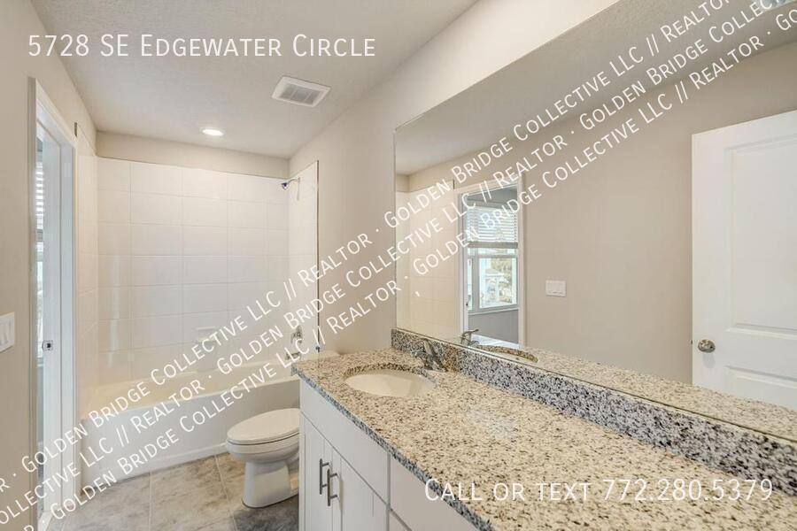 Townhouse for rent at 5728 SE Edgewater Circle, Stuart, FL 34997