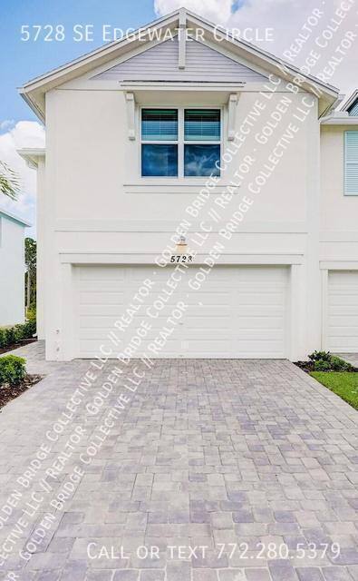 Townhouse for rent at 5728 SE Edgewater Circle, Stuart, FL 34997