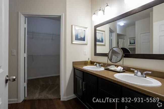 Apartment for rent at 5000 Hidalgo St #PU1, Houston, TX 77056