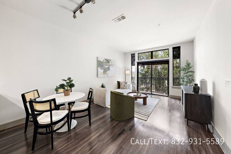 Apartment for rent at 2598 Main St #38M1, Houston, TX 77002