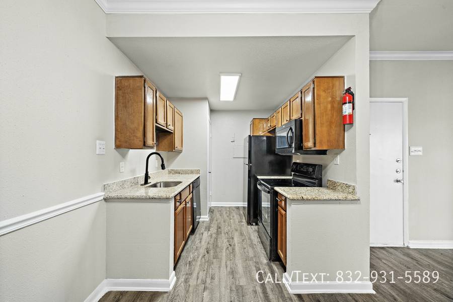 Apartment for rent at 17200 N Gessner Rd #AAW1, Houston, TX 77064