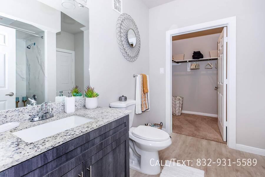 Apartment for rent at 10497 Jones Rd #AASY, Houston, TX 77065