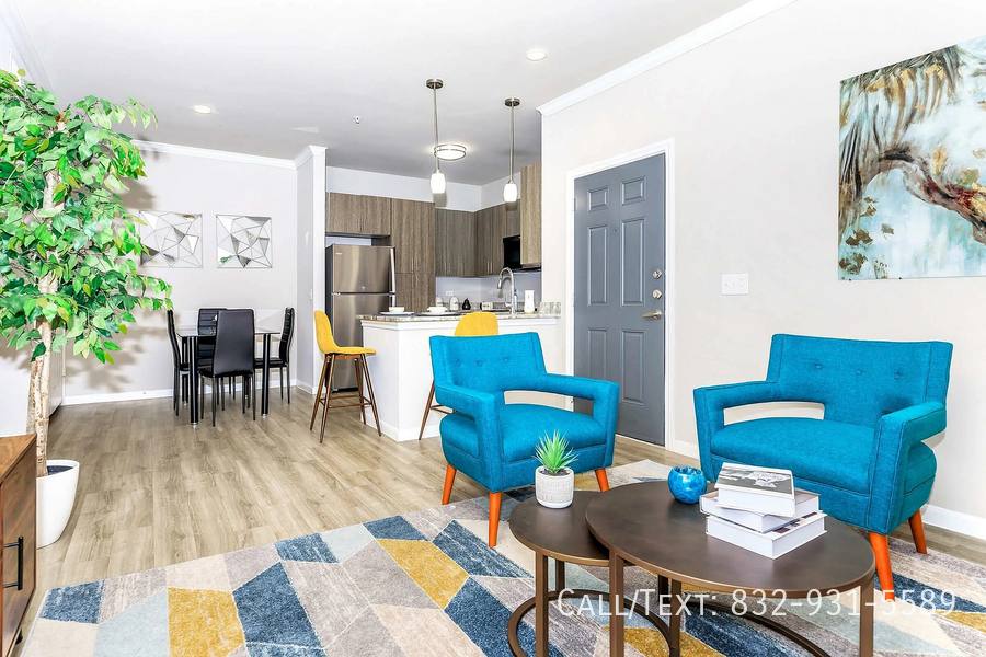 Apartment for rent at 10497 Jones Rd #AASY, Houston, TX 77065