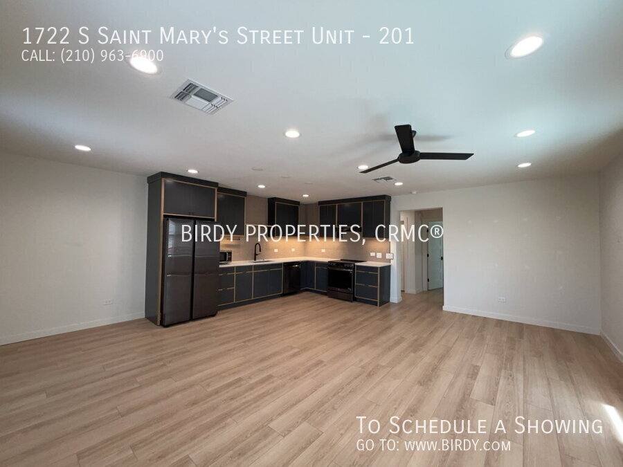 Apartment for rent at 1722 S Saint Mary's St #201, San Antonio, TX 78210