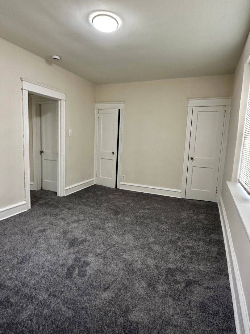 Apartment for rent at 260 N Wycombe Ave, Lansdowne, PA 19050
