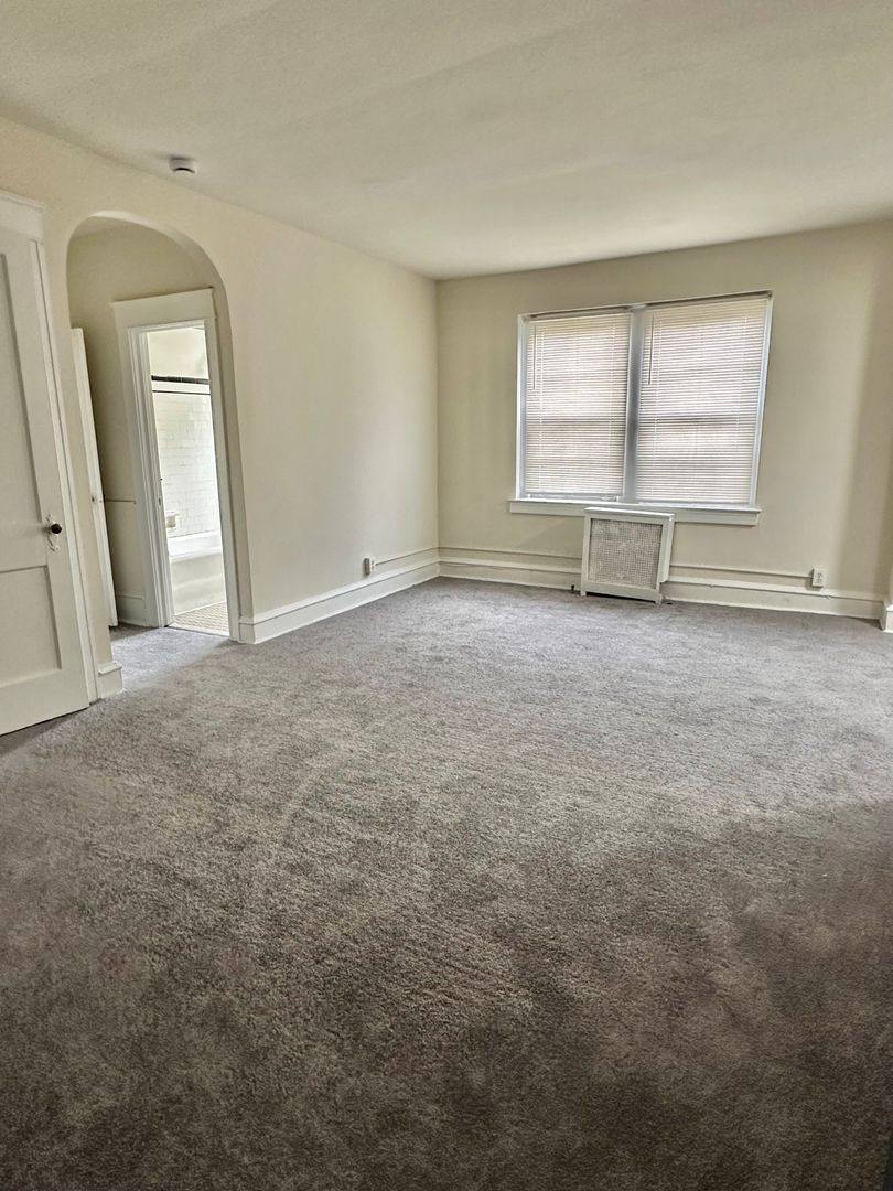 Apartment for rent at 260 N Wycombe Ave, Lansdowne, PA 19050