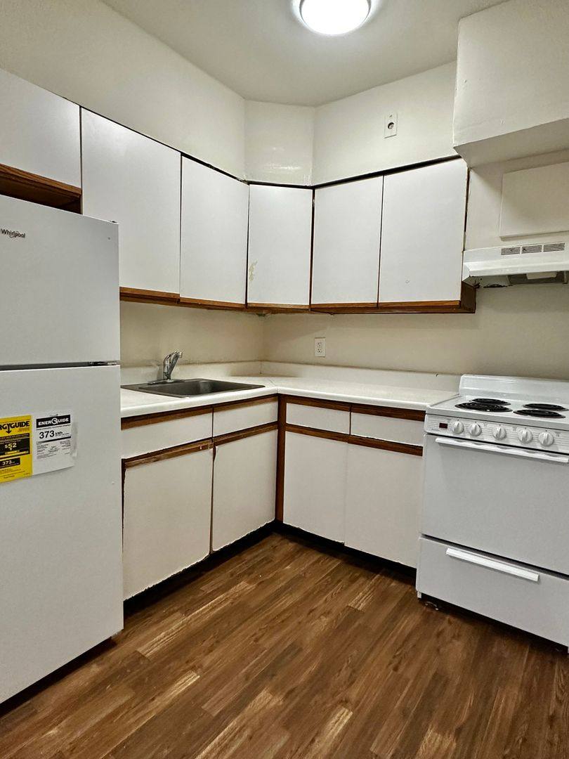 Apartment for rent at 260 N Wycombe Ave, Lansdowne, PA 19050